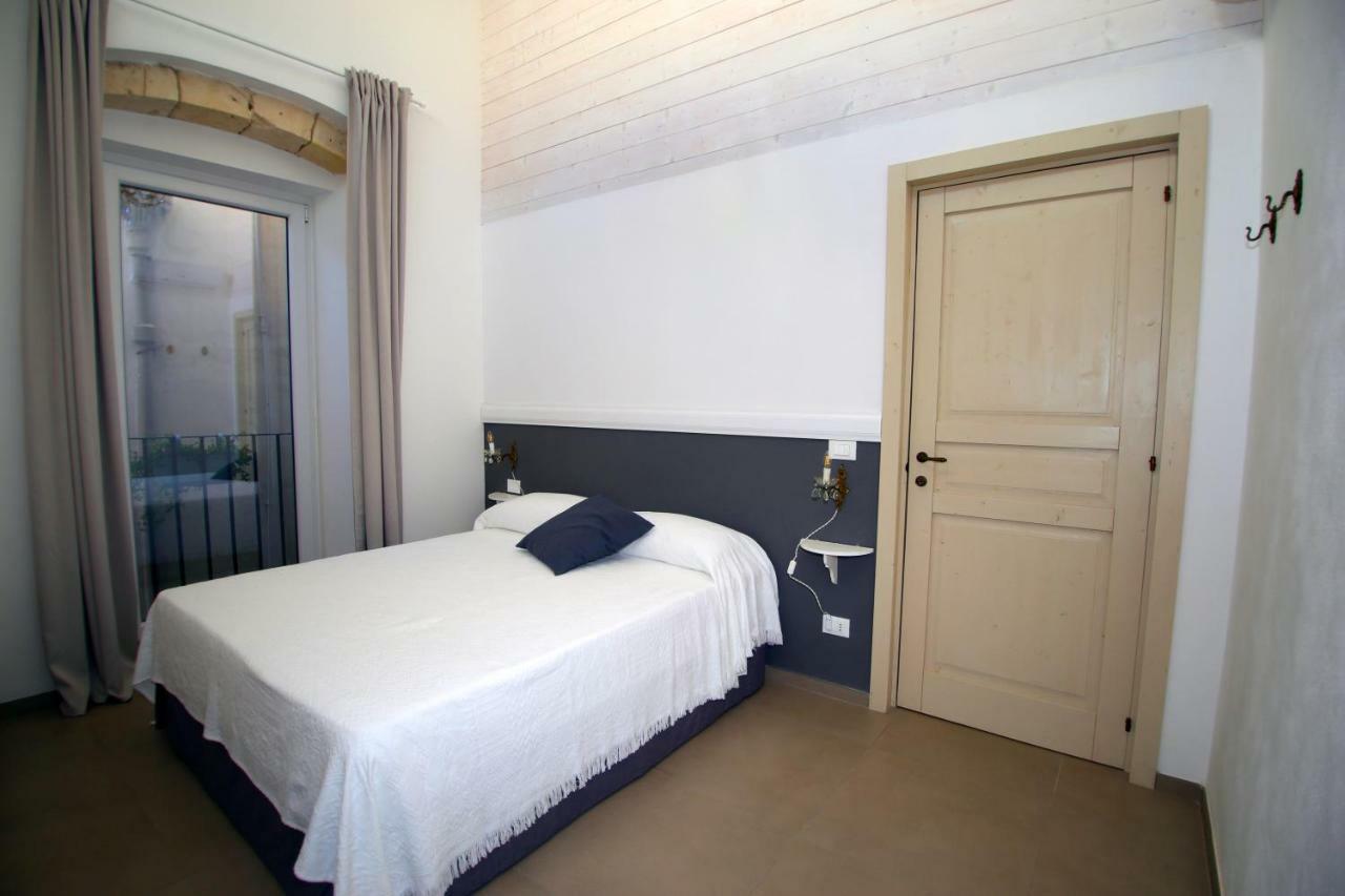 Don Alfredo Bed & Breakfast Таранто Екстериор снимка